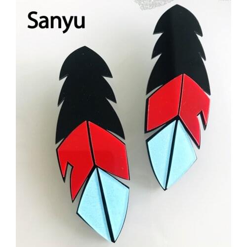 2018 New European Fashion Club Jewelry Design Exaggerate Hip Hop Big Acrylic Feather Earrings Feamel Acrylic Stud Earrings