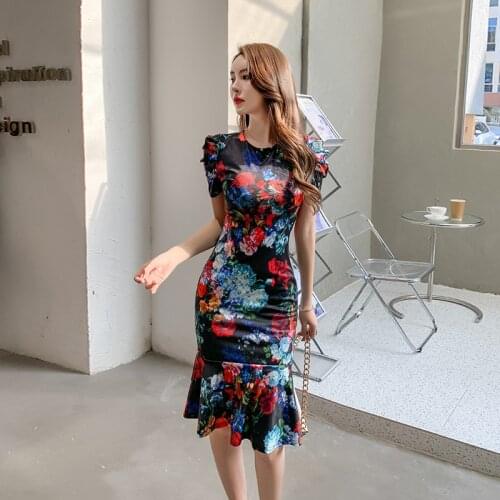 Flower Temperament Women Dress 2021 New Short Sleeves Medium Length Bodycon Dresses Fashion Printed Mermaid Package Hip Vestidos