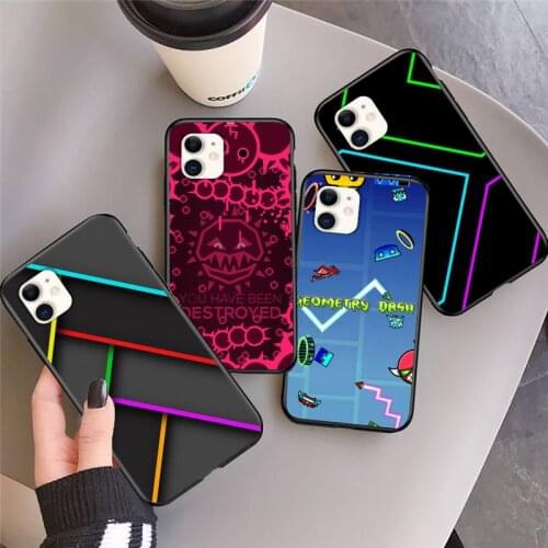 Hot game Geometry Dash Phone Case For iphone 12 11Pro Max 11 XR XS Max X 8 7 6 6S Plus 5 5S SE 2020 soft Cover Shell