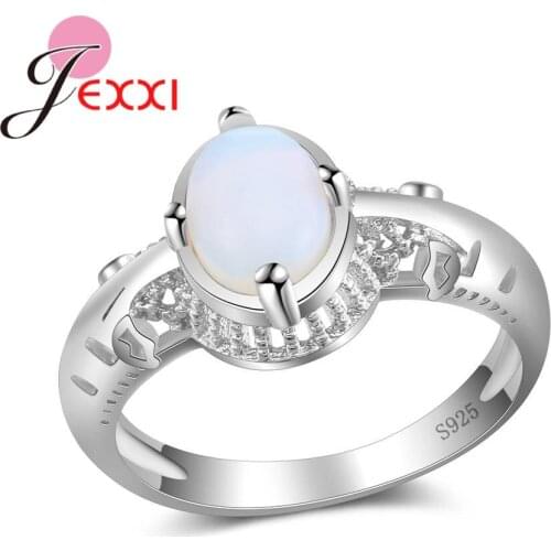 Vintage Styles 925 Sterling Silver Charms Jewelry For Women Wedding Good Quality Opal Stones Filled Special Party Rings
