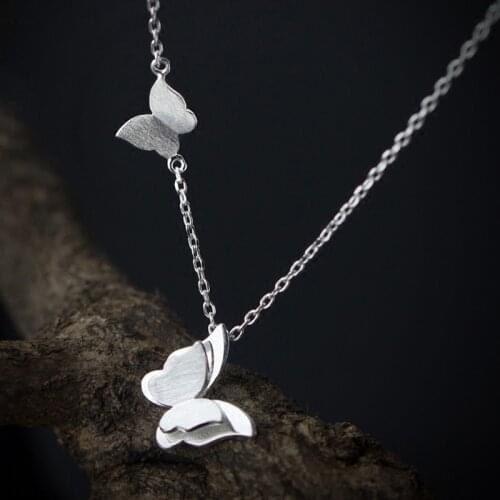 Women Girls Double Butterfly Chain Necklace Decorative Butterfly Necklace Clavicle Necklace Sweet Jewelry accessories