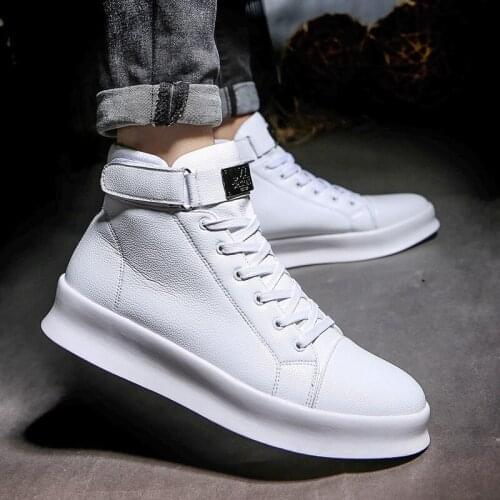 New Fashion Outdoor Men Casual Shoes Adult Comfortable Mens Sneakers high top Black white Man Walking Trainers Shoes y89