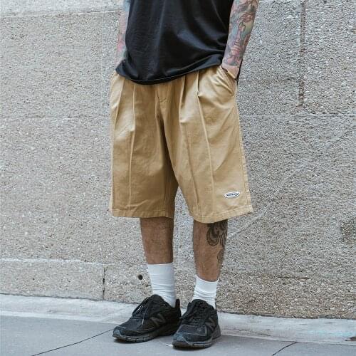 Solid Color Pleated Shorts Mens Summer Knee-length Shorts Loose Elastic Waist Casual Half Pants Men