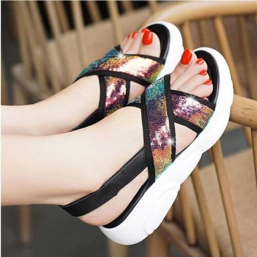 Womens Flat Sandals 2021 New Summer New Slippers Cross Rhinestone Sandals Wild Platform Outer Wear Slippers Black Gold Eu 35-40