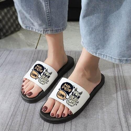2021 Women Slippers Kawaii Alpaca Animal Pattern Summer Beach Fashion Open Toe Sandals Comfortable Non-slip Shoes