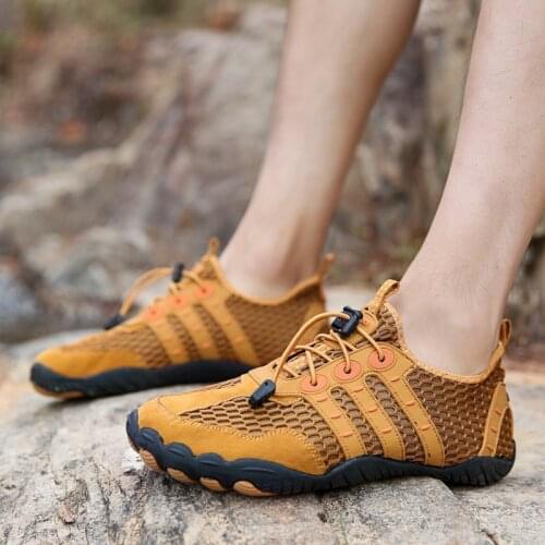 Plus Size Unisex Water Shoes Swimming Aqua Beach Socks Breathable Quick-Drying Mesh Fabric Elastic Band Upstream Aqua Shoes