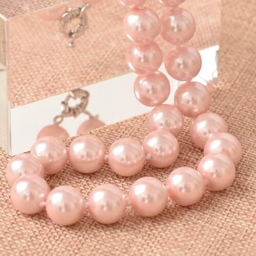 Wholesale Lovely pink shell simulated pearl necklace 10mm round beads Womens necklace wedding holiday gift Necklace AA