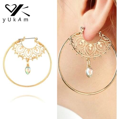 YUKAM Rings With Crystals