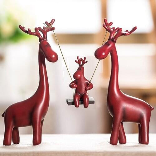 ELK FAMILY FIGURINE HANDMADE RESIN SWING DEER STATUE HANDICRAFT KNICKKNACK EMBELLISHMENT FOR ROOM DECORATION AND SOUVENIR GIFT