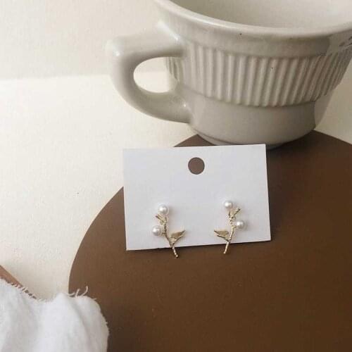 ​ZDMXJL 2021 New Fashion Womens Earrings Fine Sweet Tree Shape Pearl Earrings For Women Party Girl Jewelry Gifts Wholesale