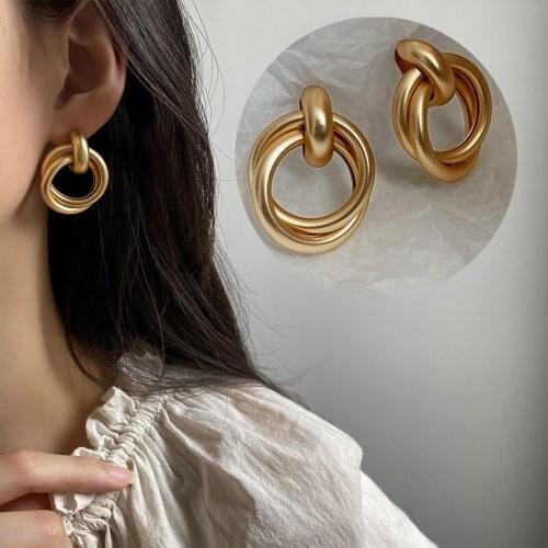 Cold Wind Earings Matte Gold INS Wind Exaggerated Baroque Metal Texture And Generous Temperament Circle Earring Fashion Earring