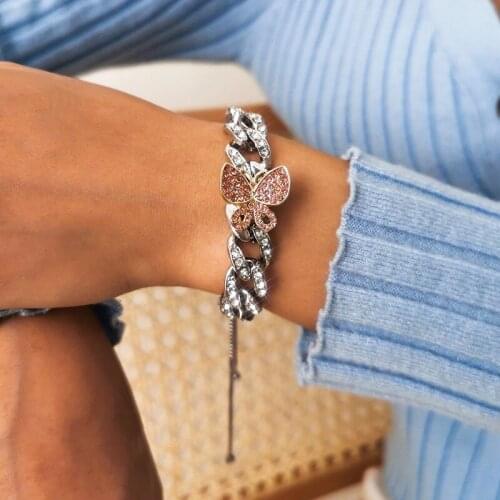 AE-CANFLY Bracelets With Charms