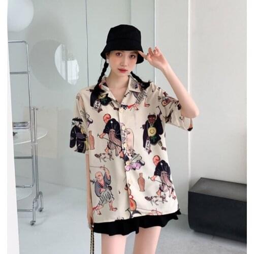 2021 Summer Printed Womens Fashion Cartoon Flower Blouse Loose Retro Short-Sleeved Lady Tops Blusa Feminina
