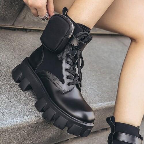 Black Punk Thick-Soled Motorcycle Boots Womens Lace-Up Chunky Heel Martin Boots British Style Waterproof Platform Womens Boots