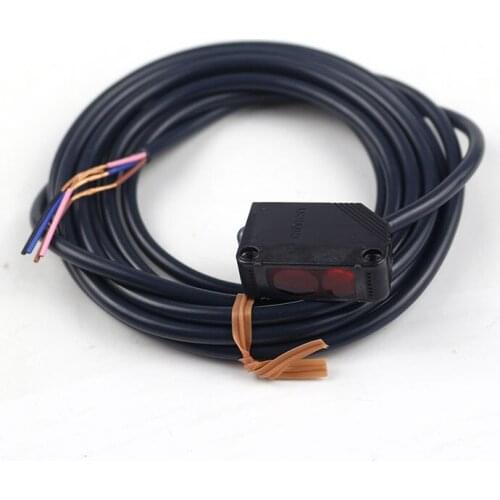 Switch E3Z-D61 D62 D81 D82 R61 R81T61 LS61 sensor