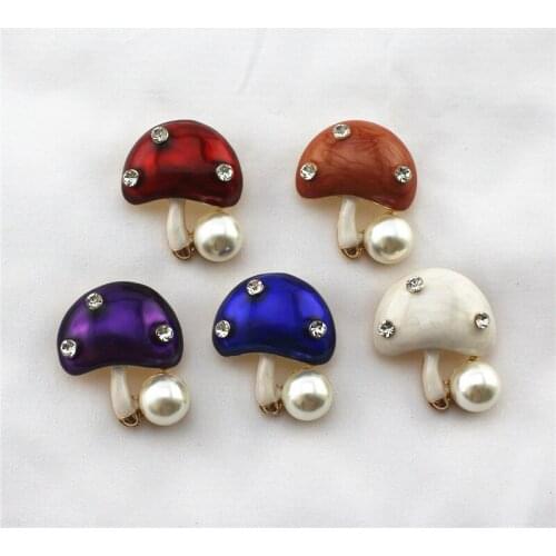 Five-color enamel mushroom brooch 2020 new imitation pearl corsage