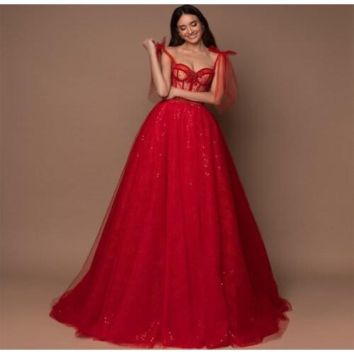 Sweetheart Spaghetti Straps Lace Appliques Button A-Line Tulle Wedding Dress Destinaiton Bridal Dress robes de mariées