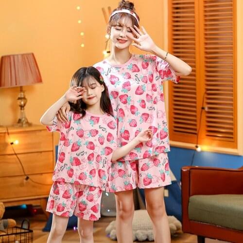 2021 Mother Daughter Summer Sleepwear Family Matching Look Pajamas Sets Children Clothing Mom Me Cartoon Unicorn Pyjamas Outfits