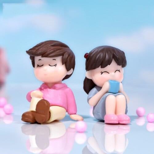 ZOCDOU 2 Pieces Teacup Couple Doll Decoration Bachelor Costume Doll Garden Home Car Desk Crafts Miniatures Decor Ornament