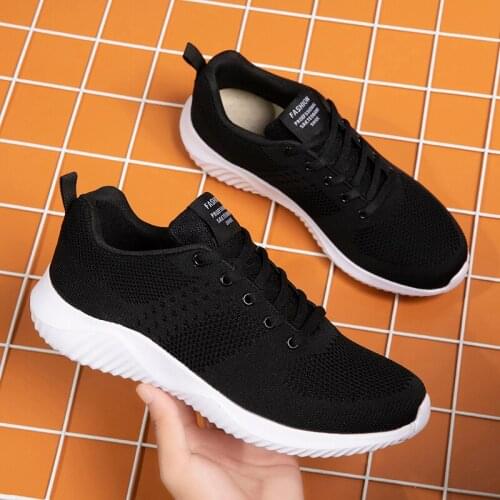 Lightweight Men Outdoor Sneakers Breathable Mesh Running Shoes Non-slip Man Walking Gym Sport Jogging Training Shoes Black