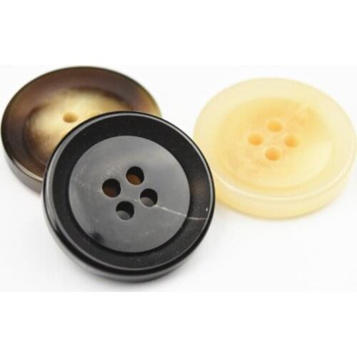 15-28mm clothing accessories four-holes imitation horn resin pattern buttons men and women windbreaker coat buckle in stock