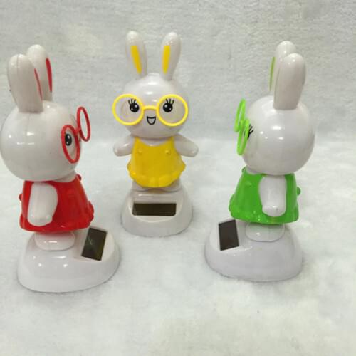 Sun flower ornament Shaking His Head Rabbit Car Interior Decorator Ornaments Solar Automatic Swing Sun Flower Unisex Plastic