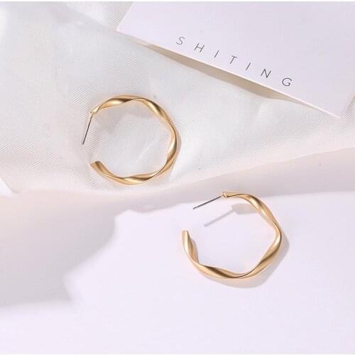 2Pairs Women Fashion Matte Circle Hoop Leverback Earrings Party Jewelry Gift