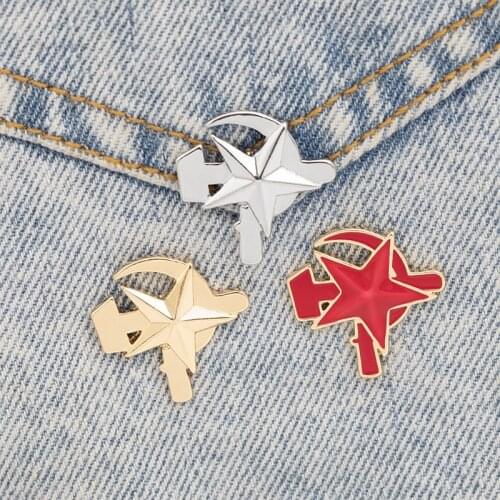 Fashion Red Star Hammer and Sickle Brooch For Women Men Vintage Soviet communist Pins Badge Jewelry Party Gifts