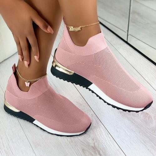 Fashion Sport Shoes For Women Breathable Flat Sneakers Tennis Femme Gym Jogging Shoes Large Size 35-43 Running Shoes Women
