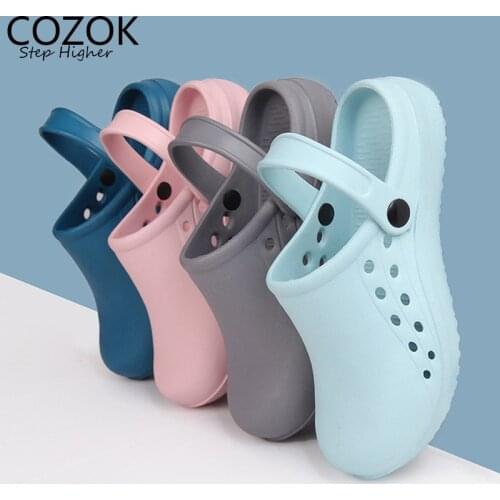 Doctors' Surgical Nursing Sandals Oprating Room Non-slip Shoe Medical Slippers Womens TPE Thermostable Laboratory Shoes for Men