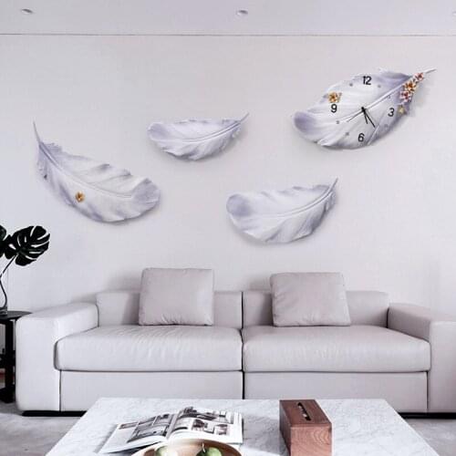 European Creative Luxury Resin Feather Wall Clock Wall Hanging Home Livingroom Wall Sticker Crafts Hotel Wall Mural Decoration