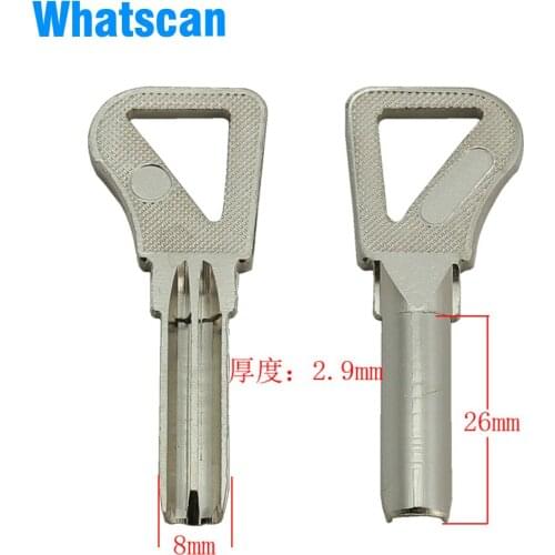 B432 A lot of long triangle on atom blank key