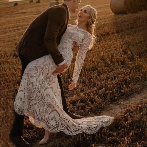 2021 Wedding Dress Long Sleeve Antique Ranch Size Customizable Fishtail Lace Hollow Out Bridal Gown