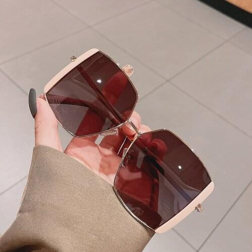 2021 New Fashion Vintage Metal Square Sunglasses Women Brand Designer Pink Sun Glasses Female Green Shades Oculos Feminino