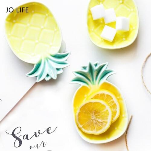 JO LIFE Tableware Creative Seasoning Sauce Vinegar Dish Fruit Snack Tray Cute Ceramic Pineapple Plate Bowl