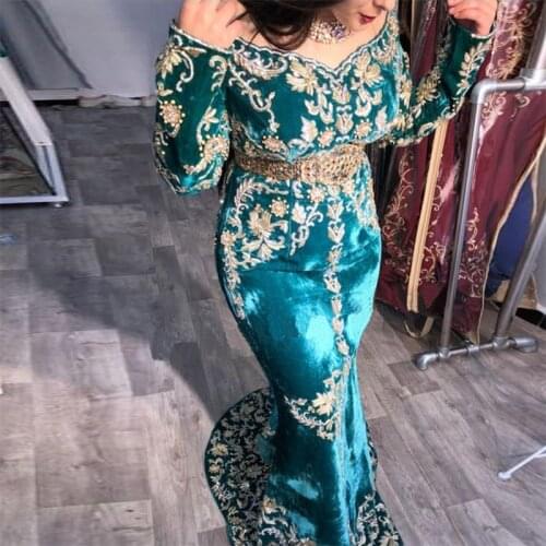 Green Velvet Mermaid Prom Gown Moroccan Kaftan Muslim Evening Dress Long Sleeves Dubai Arabic Lace Applique Velvet Formal Dress