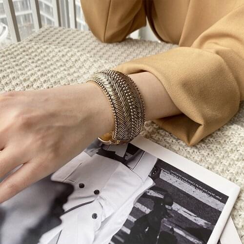 1 Pc Vintage Metal Cuff Bangle Fashon Punk Women Metallic Gothic Wide Bracelet Jewelry Gifts For Lady Girl