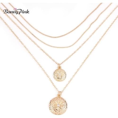 Banny Pink Hip Hop Multilayer Chain Choker Necklace For Women Gold Color Hammer Round Coin Pendants Choker Collar Clavicle Chain