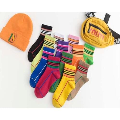 Autumn womens socks Cotton rainbow striped socks Christmas fashion Warm Christmas casual fashion socks Harajuku Korea hot sale