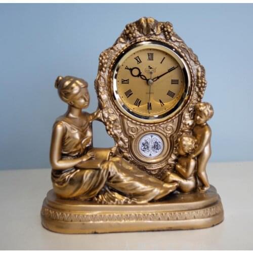 New creative European mother child clock living room bedroom table clock quartz clock goddess silent clock