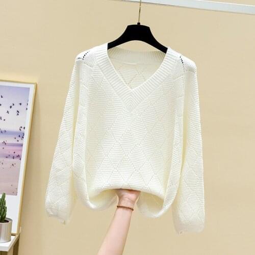 2021 spring new V-neck hollowed out T-shirt ins super fire top foreign style sweater womens loose thin base shirt