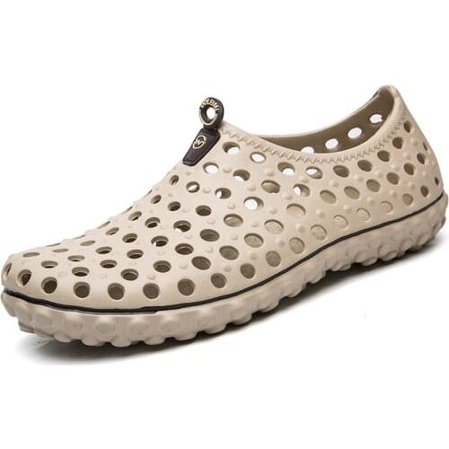 ZENVBNV New Fashion Men Summer Sandals Light Comfortable Flats Loafers 2017 New Leisure Hole Men Shoes Sandals Water Shoes