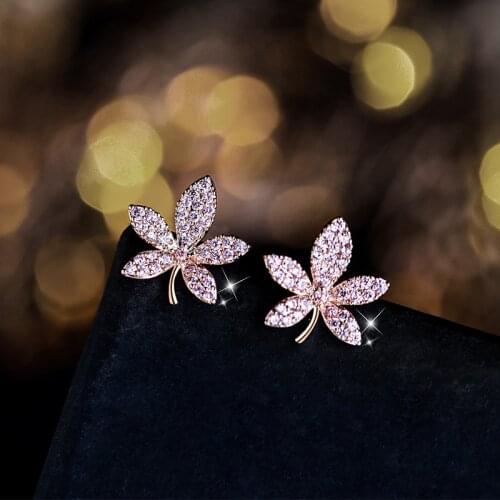 Luxury Female Cute Small Maple Leaf Earrings Sterling Silver Rose Gold Stud Earrings Vintage Flower Wedding Earrings For Women