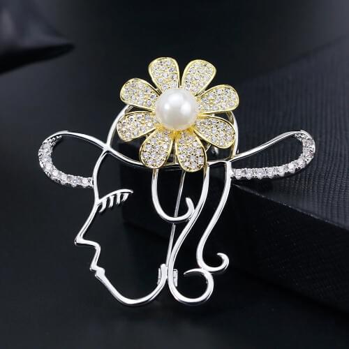 Red Trees Fashion Women Face Brooch Jewelry High Quality Birthday / Valentines Day Gift Beautiful Brooches and Pins Gift Box