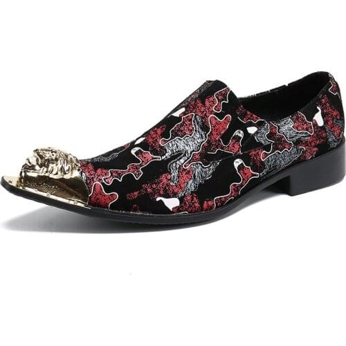 New Summer Casual Mens Classic Fashion Shoes Personality Chinese Embroidery Style Pointed Toe Cowhide Leather Metal Mens Shoes