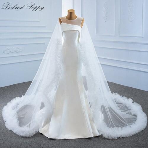Lceland Poppy Sleeveless Mermaid Satin Wedding Dresses 2021 O Neck Floor Length Bridal Gowns Vestido de Noiva with Cape