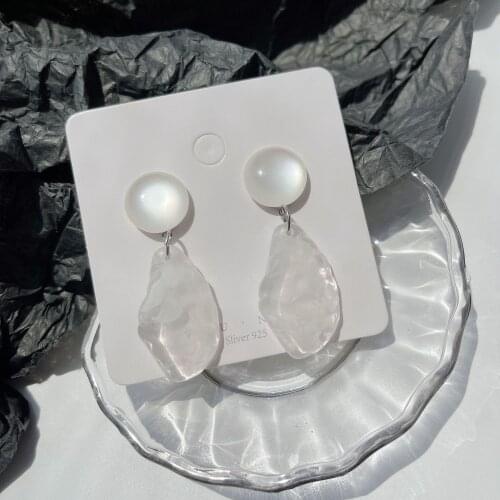 Women Simple Temperament Geometric Transparent Irregular Smoke Resin Mist Earrings