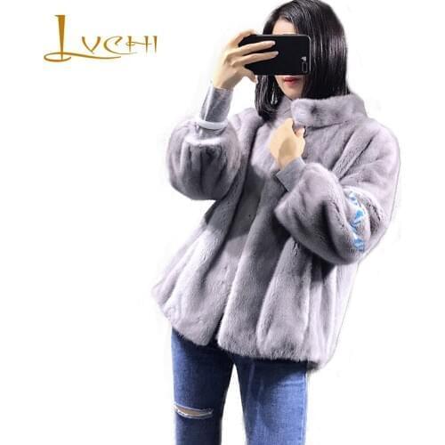 LVCHI Winter2017 Full Pelt Mink Fur Coat Womens Full Sleeve Fur Coat Causal Mandarin Collar Patchwork Striped Short Mink Coats
