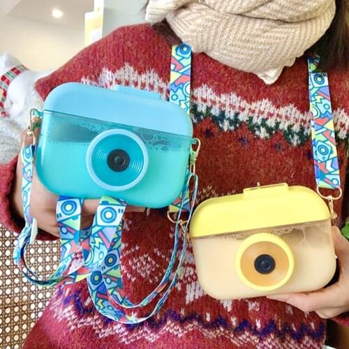 Cute and Cool Creative Camera Water Bottle Large Capacity Lanyard Water Cup with Lid Childrens Plastic Gift Water Cup