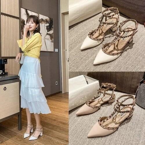 Yunyiwa Low-heeled Shoes